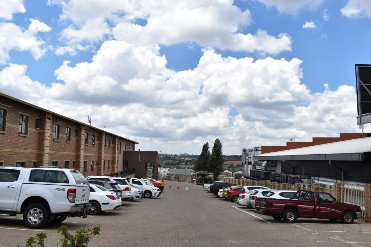 Eagle Nest Luxury Accommodation Roodepoort Exterior photo