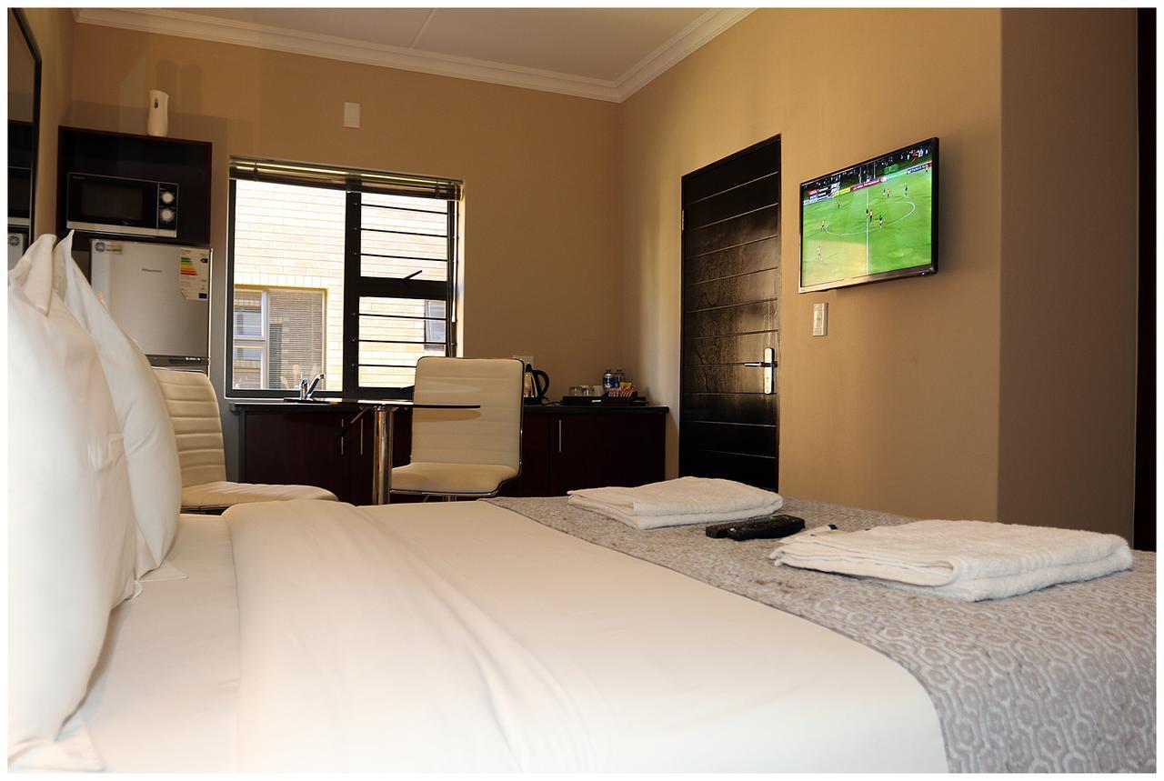 Eagle Nest Luxury Accommodation Roodepoort Exterior photo
